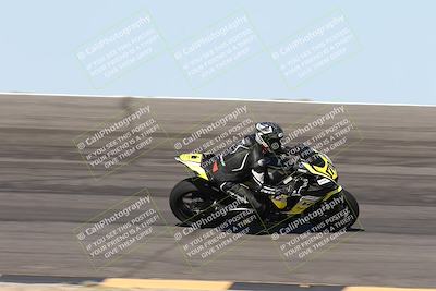 media/May-10-2025-Race Pace (Sat) [[db32fef2da]]/Vested/3-Bowl Set 1 (9am)/